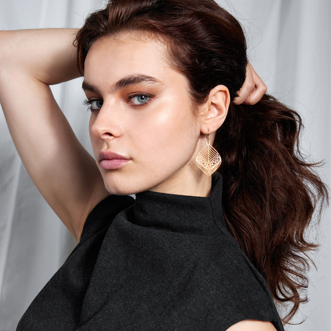 EARRINGS Orient