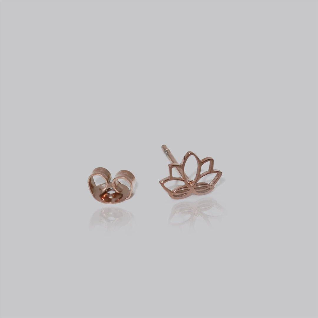OHRSTECKER Lotusblume - UnikateSchmuck