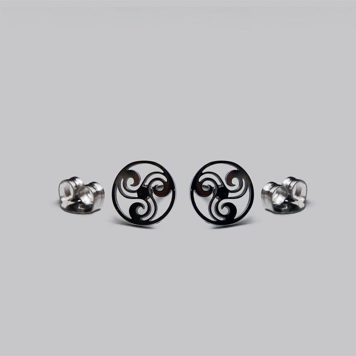OHRSTECKER Triskele - UnikateSchmuck