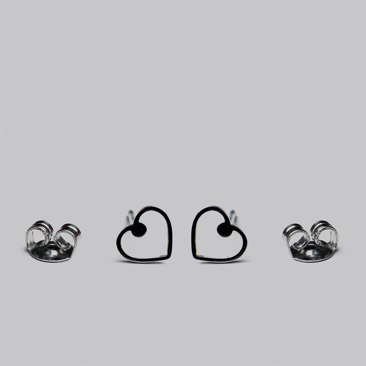 EAR STUDS heart